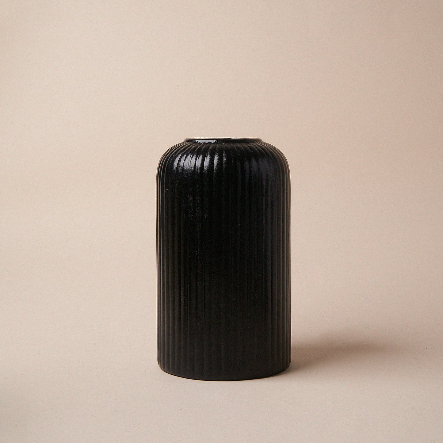 Ribbed Vase - LUMA