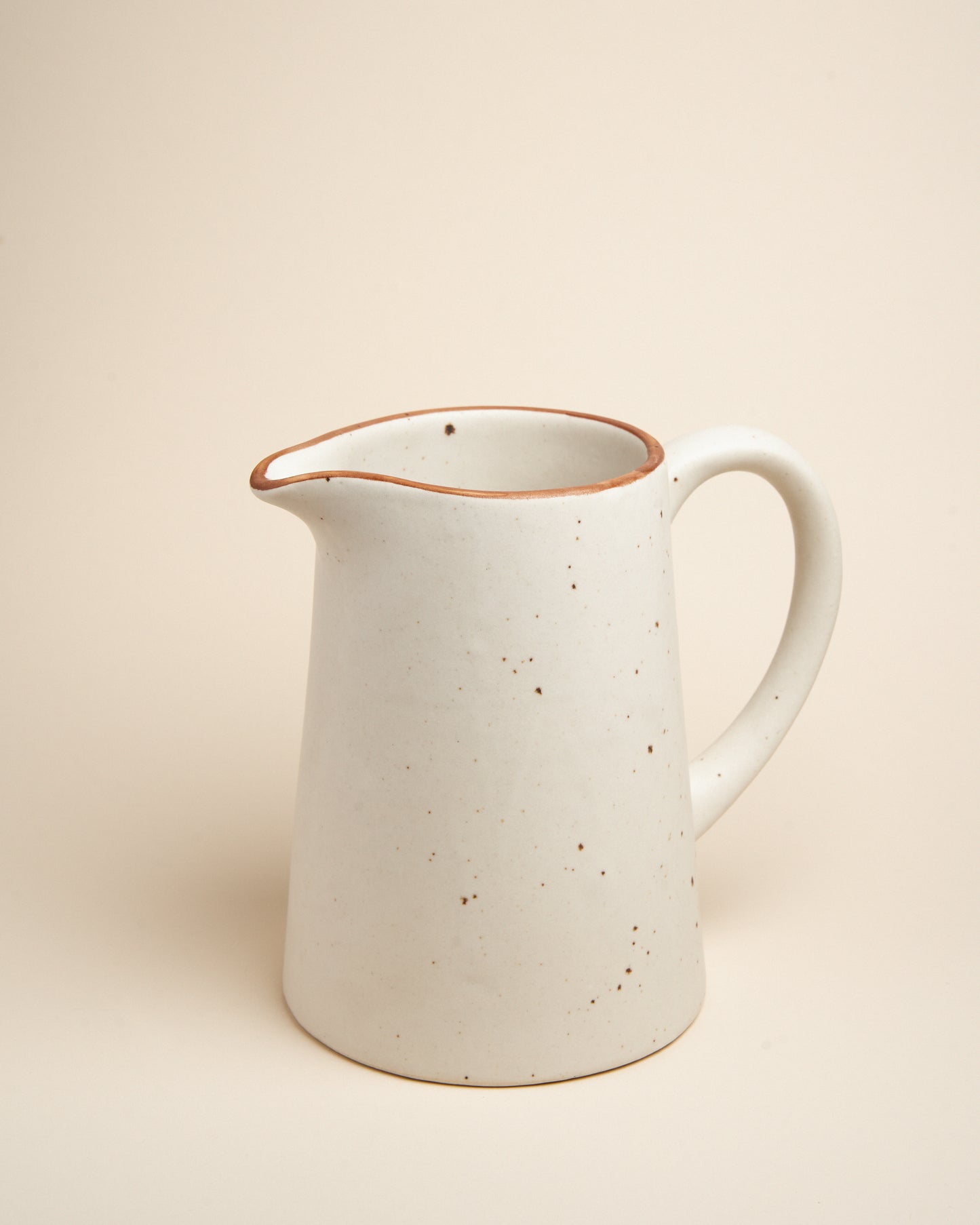 Speckled Pitcher - LUMA